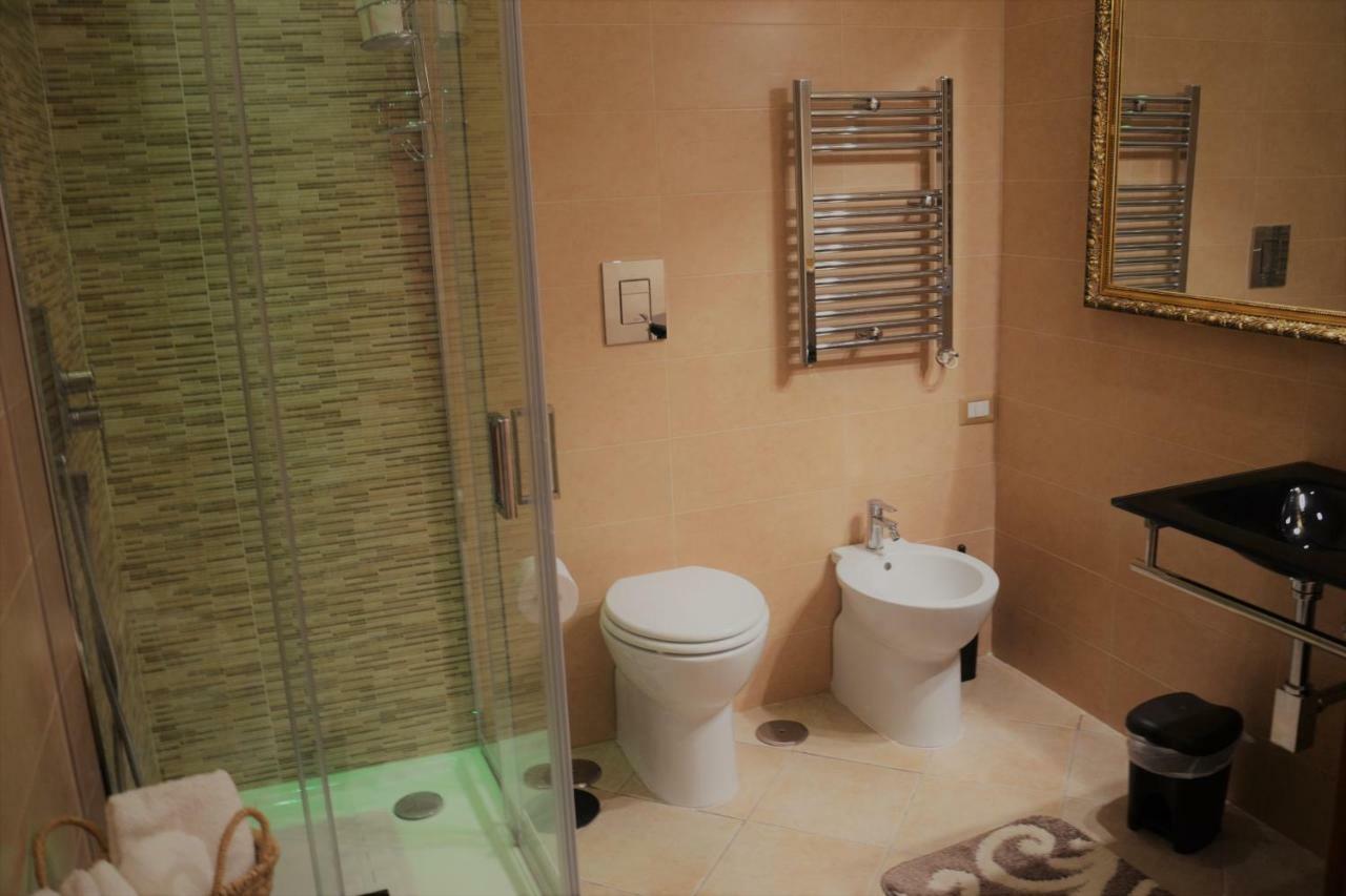 Domus Sanfelice Suite Napoli Dış mekan fotoğraf