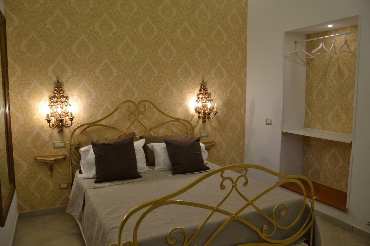 Domus Sanfelice Suite Napoli Dış mekan fotoğraf