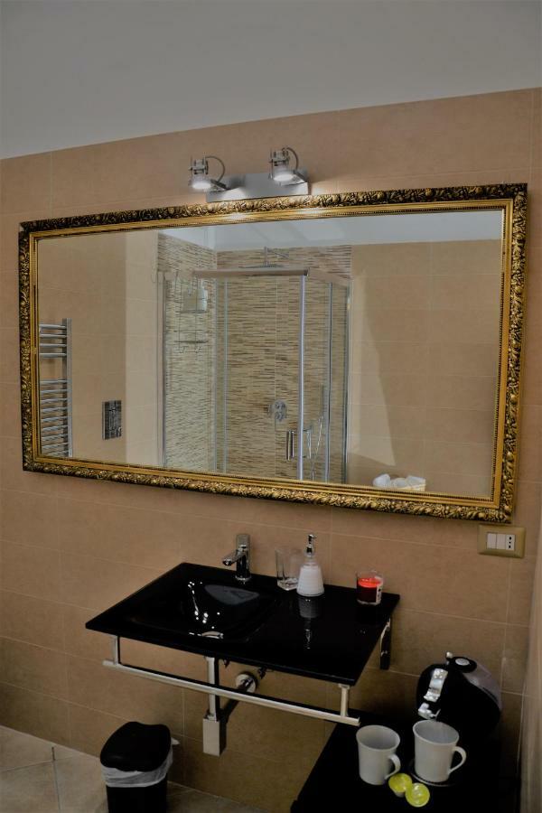 Domus Sanfelice Suite Napoli Dış mekan fotoğraf