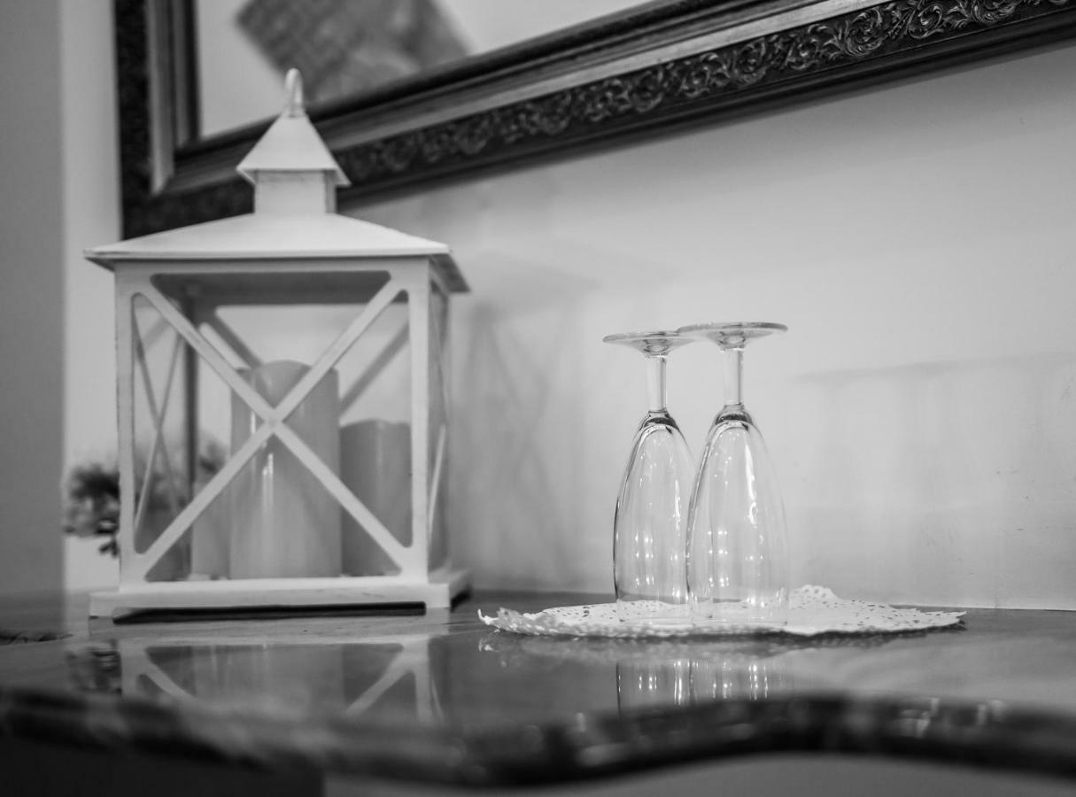 Domus Sanfelice Suite Napoli Dış mekan fotoğraf